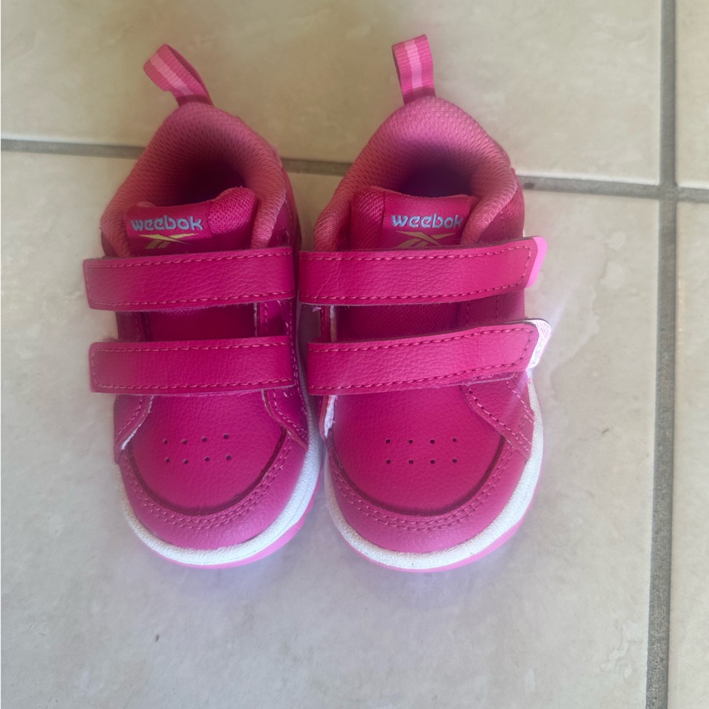 Weebok by Reebok Fuchsia Sneakers - baby size 4 - GUC